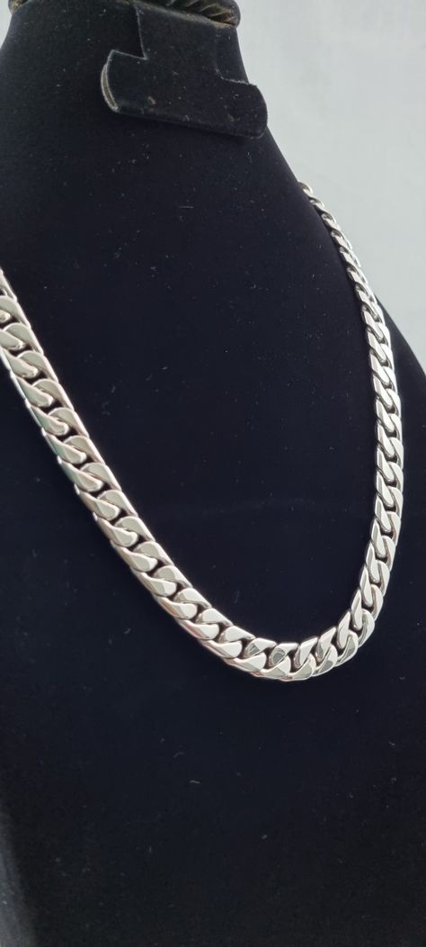 Silver Cuban Link Chain Men, Nitish Reddy, Neck Chain For Men, Cuban Link Chain Men, Prom Outfit, Platinum Chain, Chain For Men, Heavy Chain, Magic Box