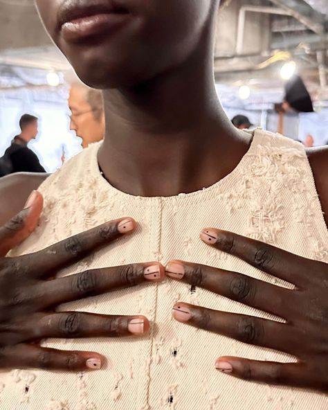 Nail look on the @jasonwu SS2024 runway: simple lines and dots with @JINsoon Absolute Black using JINsoon Matte Maker. It’s simple yet… | Instagram Ss2024 Runway, Jin Soon Nail Polish, Lines And Dots, 2023 Nail, Show Love, My Team, Simple Lines, Look On, Nail Inspo