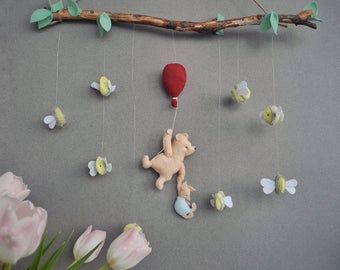 Winnie The Pooh Bees, Baby Pooh Bear, Neutral Gender Nursery, Pooh Bear Nursery, Vintage Pooh Bear, Gender Nursery, Wall Garland, Vintage Pooh, Hanging Crib