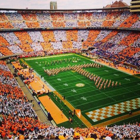 Neyland Stadium The Checkerboard Ut Football University Of Tennessee, Neyland Stadium Wallpaper, University Of Tennessee Football, Knoxville Aesthetic, Tennessee Vols Wallpaper, U Of Tennessee, Tn Vols Football, Ut Knoxville, Tennessee University