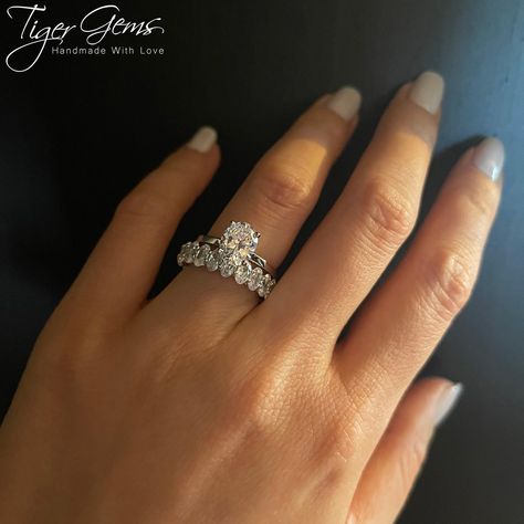 Oval Engagement Ring With Eternity Band, Thick Diamond Wedding Band, Oval Wedding Band, Wedding Secrets, Wedding Stack, Oval Solitaire Ring, Brilliant Earth Rings, Classic Solitaire Ring, Ring Stacks