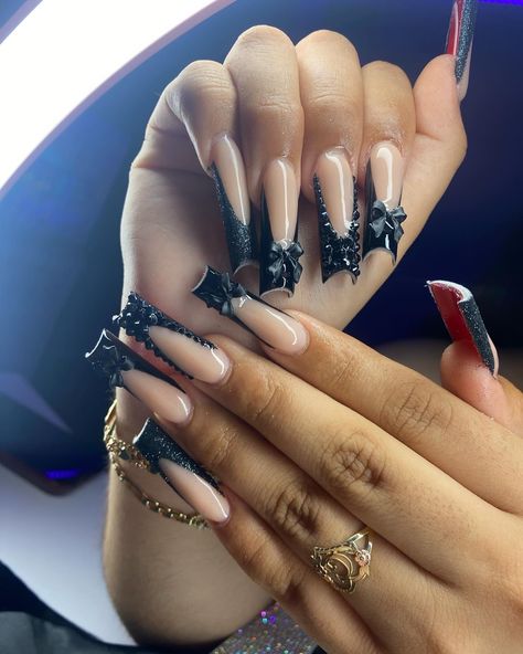 All Black French Tip Nails, Prom Nail Black, Black French Tip Nails With Red Bottoms, Black On Black French Tip Nails, Black Long Nails Ideas, Black Design Acrylic Nails, Prom Black Nails, Black Nails Red Bottoms, All Black Nails Acrylic