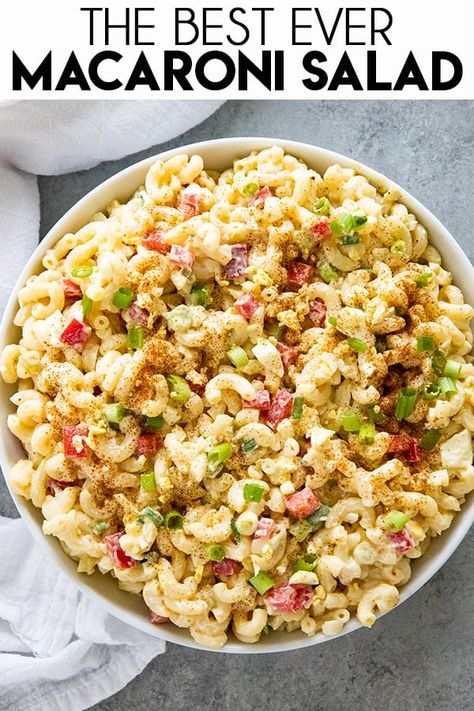 Macaroni Salad is a classic summer pasta salad loaded with noodles, egg, dill pickle relish, and a flavorful dressing! It's always a crowd fave! Macaroni Salades, Cookout Foods, Salad Videos, Pasta Salad Dressing Recipe, Mayo Pasta Salad Recipes, Salad Caprese, Pasta Salad For Kids, Salty Marshmallow, Cold Pasta Salad Recipes