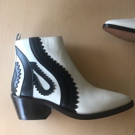 Booties for sale, Pinko, size 35 Shoes Booties, Leather Booties, White Leather, Bootie Boots, White Black, White And Black, Ankle Boots, Black Leather, Black White