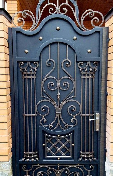 Pintu Ganda, Iron Main Gate Design, Wrought Iron Gate Designs, Modern Main Gate Designs, Metal Gates Design, Home Gate Design, Gate Wall Design, Gate Designs Modern, Grill Gate Design