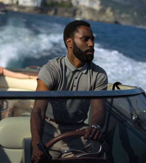 Thriller Movies On Netflix, John David Washington, David Washington, Nolan Film, No Time To Die, Spike Lee, Actor John, Thriller Movies, Christopher Nolan