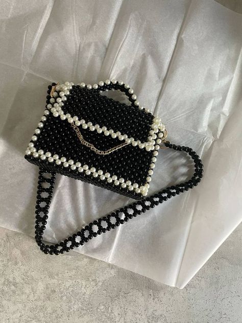 Hand Knitting Diy, Hand Beaded Bag, Grunge Accessories, Sac Diy, Trendy Purses, Diy Jewelry Earrings, Bead Weaving Tutorials, Diy Bags Patterns, Crystal Bags