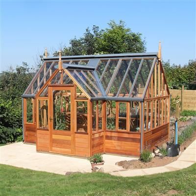 Greenhouse Luxury, Greenhouse Glass, Wooden Greenhouse, Small Cabins, Diy Greenhouse Plans, Best Greenhouse, Hobby Greenhouse, Cedar Roof, Greenhouse Design