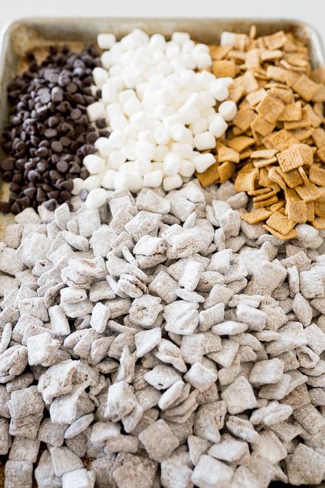 S'mores muddy buddy snack mix ingredient photo Trail Mix Smores, S’mores Muddy Buddies, S’mores Chex Mix Recipe, Smore Trail Mix Recipe, S’mores Trail Mix Recipe, Smores Muddy Buddies, Smores Mix Snack, Smores Trail Mix Recipe, Homemade Trail Mix Recipes