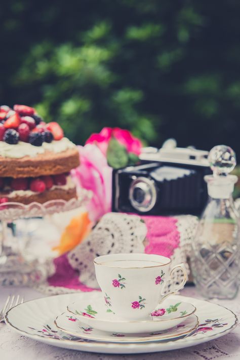 Floral garden party/vintage wedding shoot for Rosadior. Floral headpieces, crowns and accessories Pink Tea Party, Vintage Portfolio, Floral Garden Party, Vintage Crockery, Party Photoshoot, Summer Bride, Summer Garden Party, Vintage Tea Party, Uk Photography