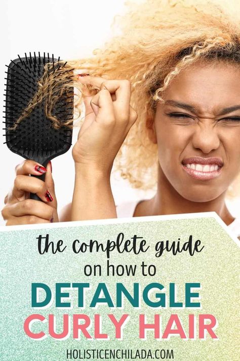 Learn how to detangle curly hair the right way so you can prevent breakage and damage, and keep your curls healthy and defined. How To Keep Curly Hair From Tangling, Curly Hair Detangler, Detangle Curly Hair, Hair Buff, Acv Rinse, Growing Long Hair Faster, Apple Cider Vinegar Rinse, Super Curly Hair, Stop Hair Breakage