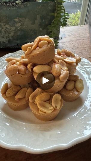 105K views · 5.2K reactions | Payday Bites If you’re a peanut butter lover, try these! The crunchy peanuts and pinch of salt levels up my already delicious peanut butter fudge!  *My original fudge recipe and chocolate covered peanut butter fudge can be found in my Holiday Cookbook: www.Kristysketolifestyle.com  RECIPE - Makes 36 pieces  INGREDIENTS: 1 stick salted butter  2 cups Crazy Richard’s peanut butter  1 & 1/4 cups powdered monkfruit sweetener  2 tsp vanilla extract  3/4 cup lightly salted peanuts 3 tsp coarse pink salt   STEPS:  1. Melt the butter in a microwave safe bowl for 30-60 seconds.  2. Stir in the peanut butter, monkfruit sweetener and vanilla until smooth and creamy.  3. Use a small cookie scoop to add the mixture into each cup of a mini muffin pan. I had to use 2 pans as Payday Bites Recipe, Homemade Payday Bites, Payday Bites, Original Fudge Recipe, Payday Candy, Monkfruit Sweetener, Salted Peanuts, Dessert Christmas, Chocolate Covered Peanuts