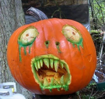 Zombie Crafts, Zombie Pumpkins, Early Halloween, Pumpkin Carving Contest, Creative Pumpkin Carving, Plantas Vs Zombies, Adornos Halloween, Creative Pumpkins, Pumpkin Art