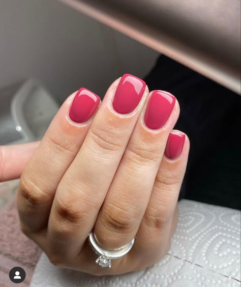 Gel Nails Ideas Short Holiday, Pink Dip Powder Nails With Design, Raspberry Gel Nails, Short Berry Nails, Gel X Nail Colors, Dark Pink Dip Nails, Pink Red Nails Short, Short Dark Pink Nails, Valentines Nail Colors