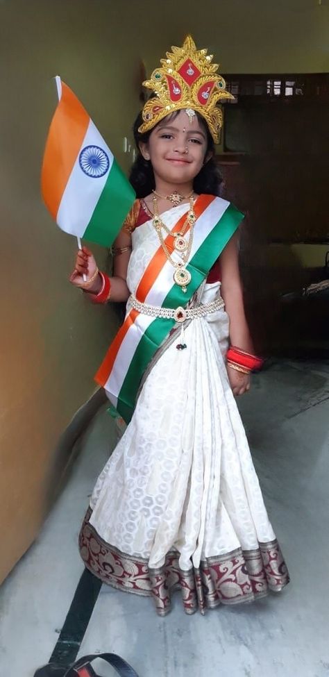 #independent day special dress #jai# bharat Mata ki #jai# 😍 🇮🇳 Bharat Mata Fancy Dress, Indian Flags, Independent Day, Mother India, Titanic Ship, Special Dress, Indian Flag, Kids Frocks, Special Dresses