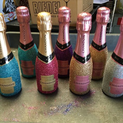 Alcohol Bottle Decorations, Glitter Champagne Bottles, Glitter Wallpaper Iphone, Bedazzled Liquor Bottles, Glitter Bottles, Decorated Liquor Bottles, Alcohol Bottle Crafts, Glitter Wine Bottles, Chandon Rose