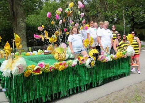 Build a Float - Astro Parade Float Materials Bee Parade Float Ideas, Float Designs Parade, Diy Parade Float Ideas, Parade Float Supplies, Parade Float Ideas, Floating Material, Skill Saw, Astro Turf, Parade Float