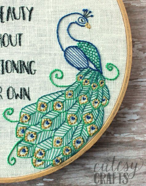 Flamingo and Peacock Embroidery Pattern - Cutesy Crafts Peacock Embroidery Designs, Peacock Embroidery, Easy Embroidery, Hardanger Embroidery, Embroidery Tutorial, Bird Embroidery, Embroidery Patterns Vintage, Brazilian Embroidery, Embroidery Patterns Free