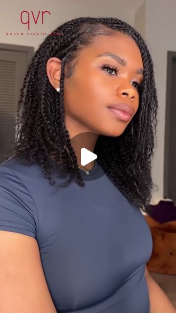 Qvr Hair Twist, Medium Length Twist Braids Hairstyles, Bob Twists Braids, Qvr Hair, Knotless Senegalese Twist, Mini Twists Styles, Mini Twists With Extensions, Two Strand Twists, Twist Styles