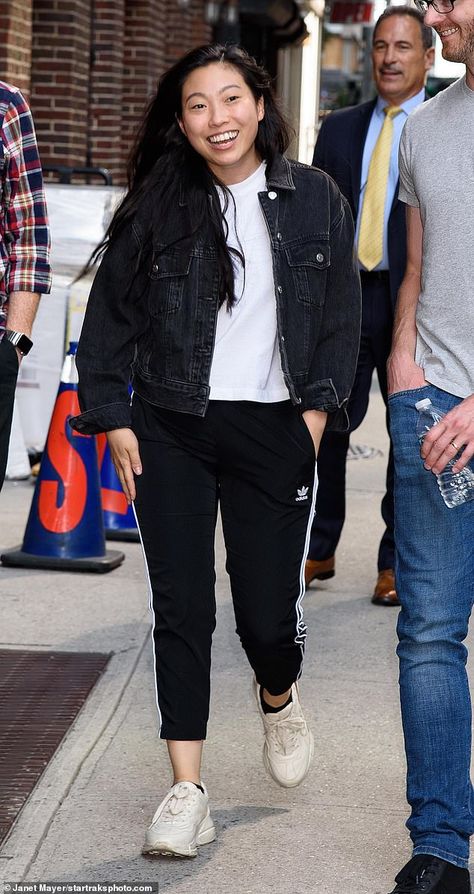 Make like Awkwafina with sporty Adidas track pants #DailyMail Adidas Trackpant Outfit Street Styles, Black Track Pants Outfit Women, Adidas Joggers Outfit Women, Adidas Jogger Outfit, Adidas Track Pants Outfit Woman, Black Track Pants Outfit, Track Pants Outfit Women, Adidas Track Pants Outfit, Track Suit Outfit