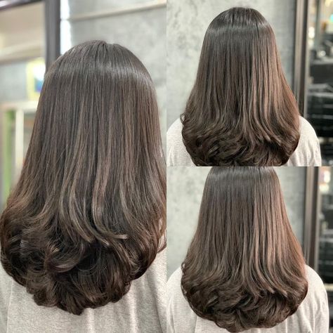 Shoulder Length Permed Hair, Haircuts For Medium Length Hair Layered, Beach Waves Long Hair, Middle Length Hair, Sleek Short Hair, Middle Hair, Permed Hair, Long Hair Waves, Haircuts For Medium Length Hair