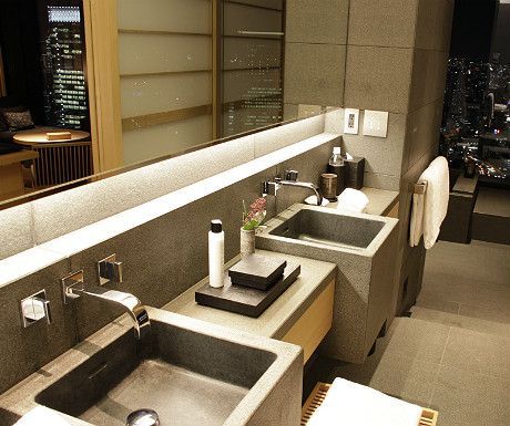 Aman Hotels, Rest Ideas, Aman Tokyo, Hotel Toilet, Spa Images, Traditional Japanese Home, Service Area, Restroom Design, Public Restroom