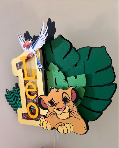 Perfect topper for your Lion King theme birthday party. 

Topper dimensions are 7in x 6.5 in Lion King Cake Topper, Lion King Party Decorations, Lion King Cake, Topper Safari, Shaker Topper, Bautizo Ideas, Lion King Theme, Diy Cake Topper Birthday, Lion King Party