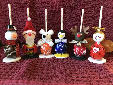 Tootsie Pop Crafts, Tootsie Roll Crafts, Tootsie Pop Christmas Ideas, Kindness Crafts, Ghost Pops, Thanksgiving Food Crafts, Lollipop Craft, Tootsie Pops, Easy Holiday Decorations