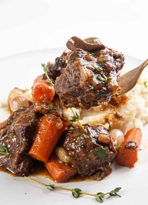 Instant Pot Beef Bourguignon | Tested by Amy + Jacky Instant Pot Beef Bourguignon, French Beef Stew, Sauteed Steak, Potted Beef, How To Cook Mushrooms, Beef Bourguignon, Braised Beef, Easy Instant Pot Recipes, Food Website