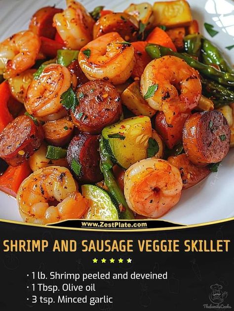 Sausage Veggie Skillet, Chinese Buffet Green Beans, Shrimp And Green Beans, Sausage Stir Fry, Sausage Skillet, Veggie Skillet, Shrimp And Sausage, Recipes Shrimp, Easy Recipes For Beginners