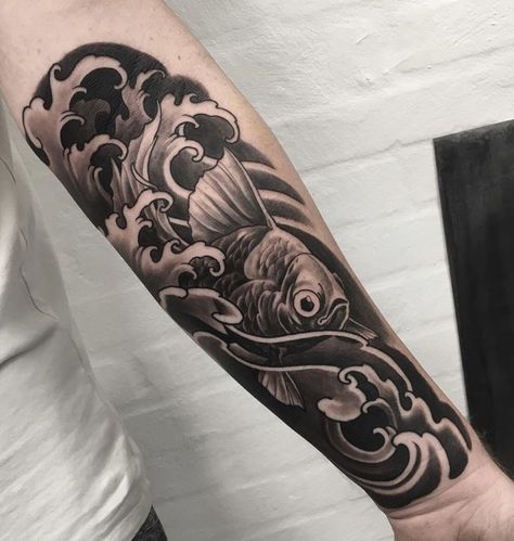 Japanese Style Tattoo, Goldfish Tattoo, Wave Tattoo Design, Sorry Mom, Tattoo Process, Tattoo Care, Finger Waves, Style Tattoo, Tattoo Aftercare