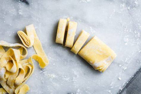 Parpadelle Pasta, Cooking Carrots, Almond Flour Pasta, Pappardelle Pasta, Pasta Fatta In Casa, Pasta Machine, Homemade Gluten Free, Pasta Dough, Juicy Fruit