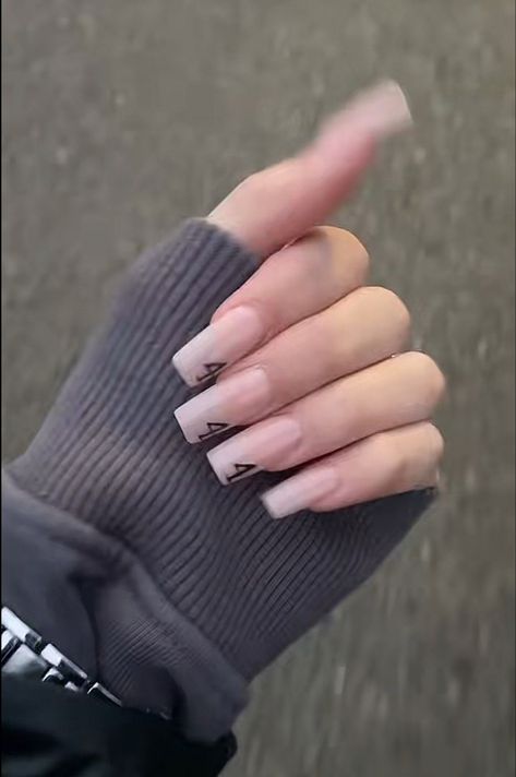 Nails Edgy, Nails Funky, Angel Nails, Purple Acrylic Nails, Edgy Nails, Colored Acrylic Nails, Work Nails, Y2k Nails, Classy Acrylic Nails