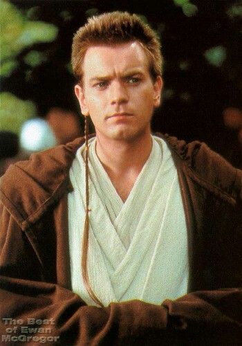 He looks like "I have a bad feeling about this..." Ewan Mcgregor Obi Wan, Star Wars The Phantom Menace, General Kenobi, Star Wars Character, Star Wars Background, Star Wars Obi Wan, Phantom Menace, The Phantom Menace, Ewan Mcgregor