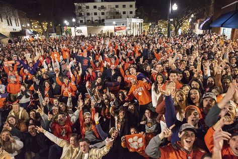 watch party crowd | More than 12,000 Clemson University stud… | Flickr Clemson Party, Clemson Tailgate, Clemson Tailgating, Party Crowd, Clemson Tigers Football, Football Run, Clemson Fans, Clemson Football, Tiger Beat