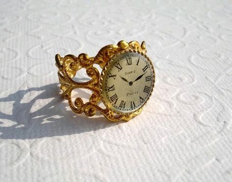 Clock Ring, Ring Watches, Desired Reality, Rings Etsy, Popular Rings, Artisan Rings, Antique Watches, Ring Watch, Latest Jewellery