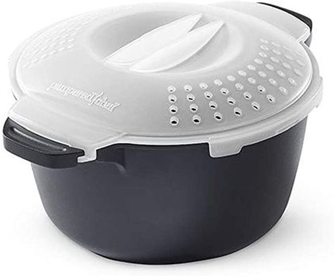 Pampered Chef Large Micro Cooker for Microwave 2 Quart Pampered Chef Rice Cooker, How To Cook Noodles, Dip Recipes Crockpot, Microwave Rice Cooker, Microwave Cooker, Crock Pot Dips, Best Pressure Cooker, Rice Cooker Recipes, Pampered Chef Recipes