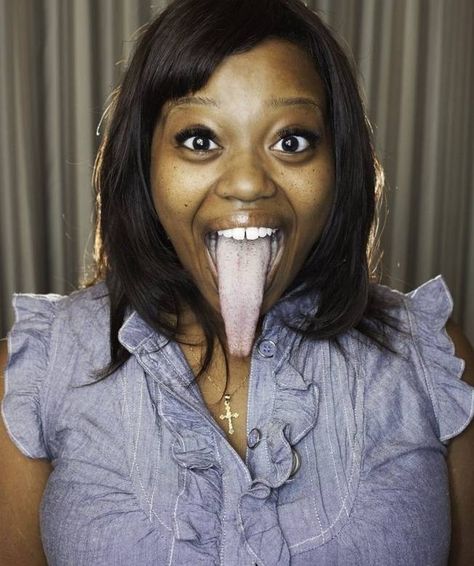 Chanel Tapper, a Houston student originally from Los Angeles, has a tongue that measures 3.8 inches long -- just .06 inches short of the world record held by Britain's Stephen Taylor. Guinness Book, Girls Ask, Guinness World Records, Record Holder, Famous Books, Crazy People, Stick It Out, World Records, Guinness