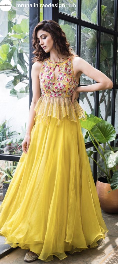 Simple Yellow Dress For Haldi Function, Haldi Function Dress For Bride, Haldi Ceremony Outfit For Bride Unique, Yellow Dress For Haldi Function, Niara Dress, Haldi Ceremony Outfit For Bride, Dress For Haldi Function, Haldi Function Dress, Lehenga Inspiration