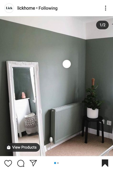 Sage Green Dressing Room, Dressing Room Colour Scheme, Green Dressing Room, Lick Paint Colours, Green Bathroom Ideas Sage, Matt Interior, Flat Bedroom, Dining Room Colour Schemes, Dark Green Bathrooms