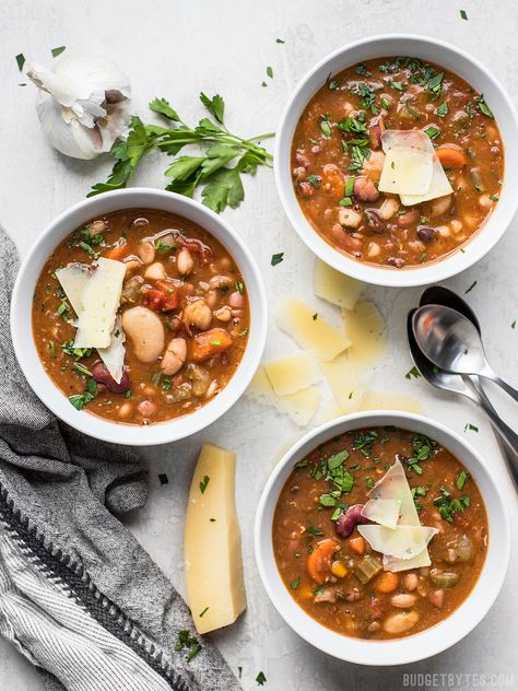 A variety of beans, fresh vegetables, and vibrant herbs and spices make this Vegetarian 15 Bean Soup flavorful, filling, AND incredibly good for you. BudgetBytes.com Vegetarian Bean Soup, 15 Bean Soup, Soup Vegetarian, Budget Bytes, Easy One Pot Meals, Vegetarian Soup, Herbs And Spices, Bean Soup, Vegetable Soup