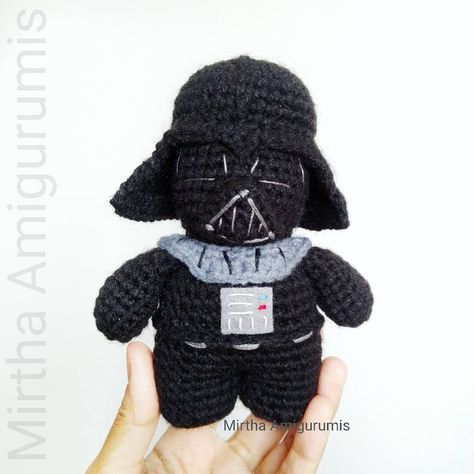 Darth Vader/ star wars Amigurumi versión chibi 😍  #darthvader #starwars #crochet #amigurumi #tejido #disney #ecuador #guayaquil Starwars Crochet, Star Wars Amigurumi, Darth Vader Star Wars, Vader Star Wars, Custom Crochet, Feel Inspired, Crochet Toys, Ecuador, Crochet Amigurumi