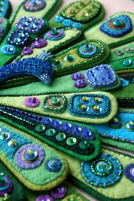 . Wool Embroidery, Felt Embroidery, Wool Projects, 자수 디자인, Felt Applique, Wool Applique, Art Textile, Filet Crochet, Felt Art