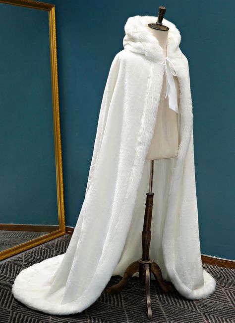 Faux Fur Wedding Shawl (013219828) Snow Wedding Dress, Faux Fur Wedding Shawl, Frozen Wedding, Fur Shawl Wedding, Faux Fur Wedding, Wedding Jackets, Wedding Cloak, Wedding Shawls, Snow Wedding