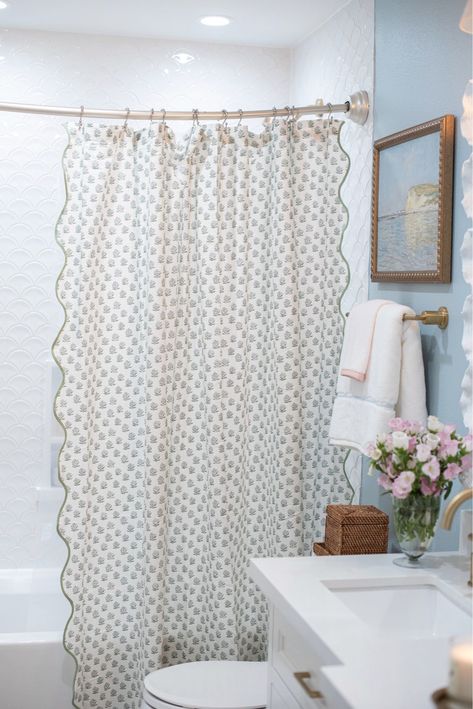 Spa Plush Bath Towel - Threshold™ curated on LTK Pretty Bathroom Shower Curtains, Kids Vintage Bathroom, Small Renter Bathroom Ideas, Girly Neutral Bathroom, Girly Apartment Bathroom, Anthropologie Bathroom Inspiration, Grandmillennial Bathroom, College Bathroom Ideas, Baby Girl Bathroom