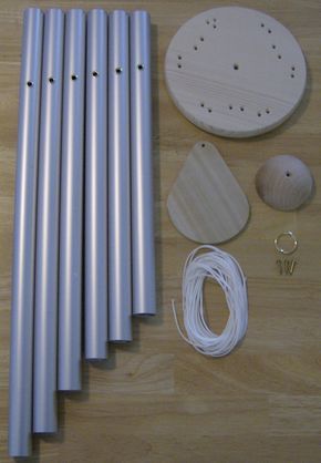 Diy Garden Ornaments, Homemade Wind Chimes, Chimes Diy, Windchimes Diy, Carillons Diy, Diy Bamboo, Wind Chime Parts, Make Wind Chimes, Wind Chimes Homemade