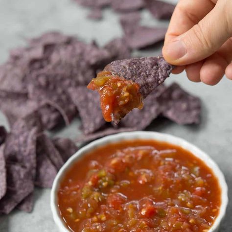 The Best Homemade Salsa for Canning - Delish Knowledge Delish Knowledge Salsa, Best Canned Salsa Recipe, Homemade Salsa For Canning, Canned Salsa Recipe, Salsa Recipe For Canning, Salsa For Canning, Canning Homemade Salsa, Best Homemade Salsa, Canned Salsa