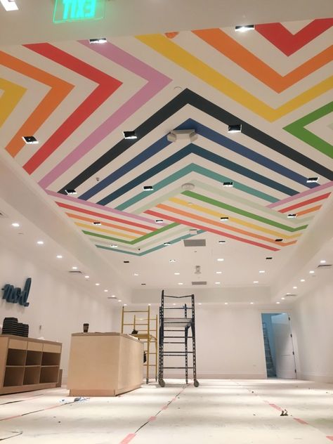 Elementary School Murals Ideas, Rainbow Mural Kids Room, Wall Color Combination, School Wall Art, School Interior, Land Of Nod, Ceiling Tiles, False Ceiling, Office Walls