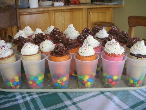 End of School Year Party - Ice Cream Cone Cupcakes — Children's Cakes End Of School Year Party, Petite Cakes, Cupcake Ice Cream Cones, Cone Cake, Cone Cupcakes, Ice Cream Cone Cupcakes, Ice Cream Cone Cake, Summer Cupcakes, Cupcake Cones