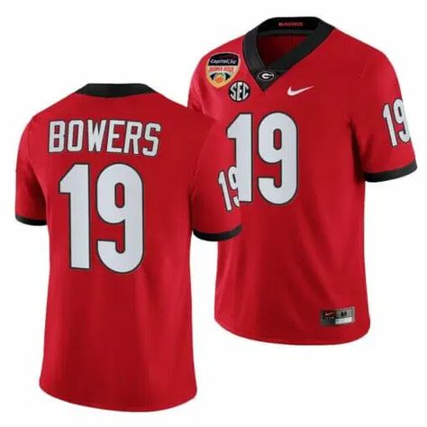 Unleash Your Inner Fanatic with an English Brock Bowers Jersey! Brock Bowers, Kirby Smart, Red College, Ncaa Football Teams, Uga Football, Uga Bulldogs, College Football Players, Orange Bowl, Collegiate Style